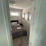 Koniec Swiata Z Basenem 度假居 Mikołajki