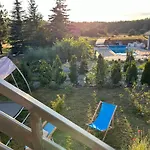 Koniec Swiata Z Basenem 度假居 Mikołajki