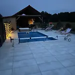 Koniec Swiata Z Basenem * Mikołajki