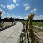 度假居 Koniec Swiata Z Basenem