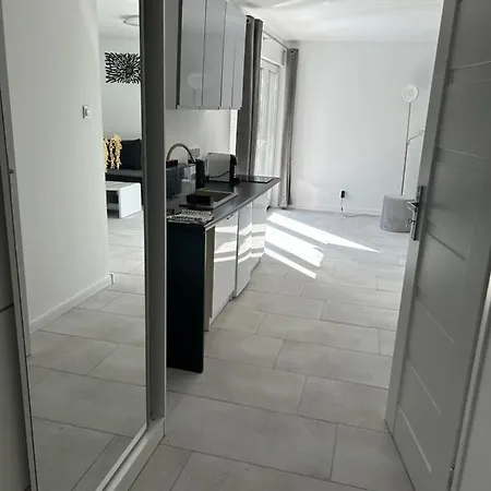 Koniec Swiata Z Basenem * Mikołajki