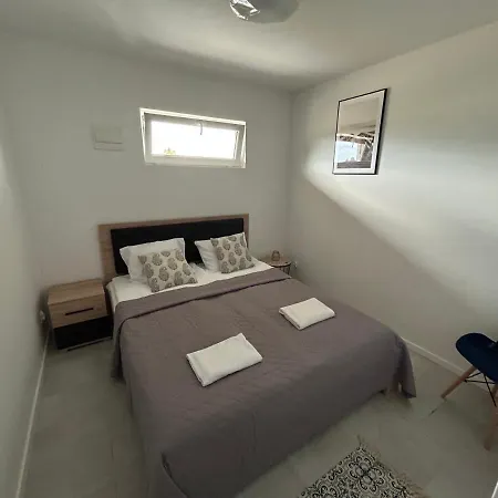 Koniec Swiata Z Basenem Casa de Férias *
