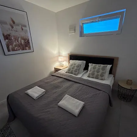 Koniec Swiata Z Basenem Tatil Evi Mikołajki