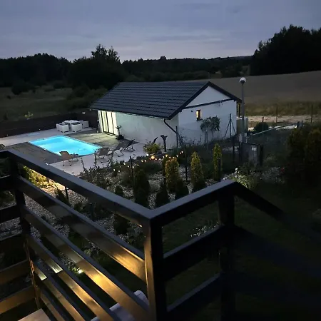 Holiday home Koniec Swiata Z Basenem *