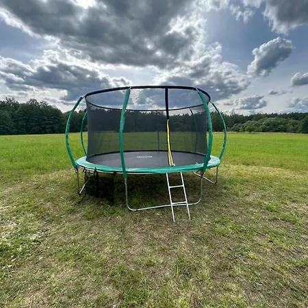 Koniec Swiata Z Basenem Tatil Evi *