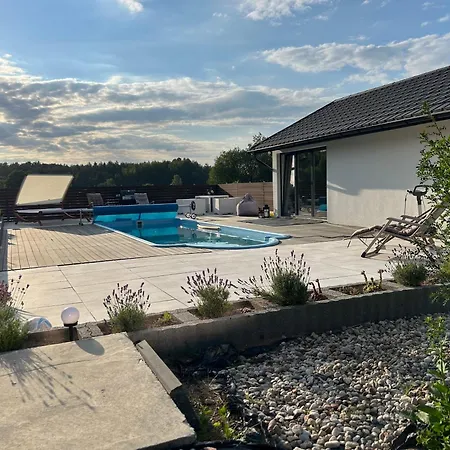 Koniec Swiata Z Basenem *